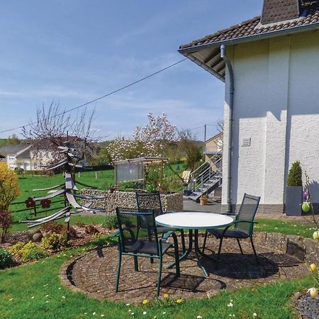 Cozy Apartment In Koerperich-Obersgegen With Wifi Korperich Exterior photo