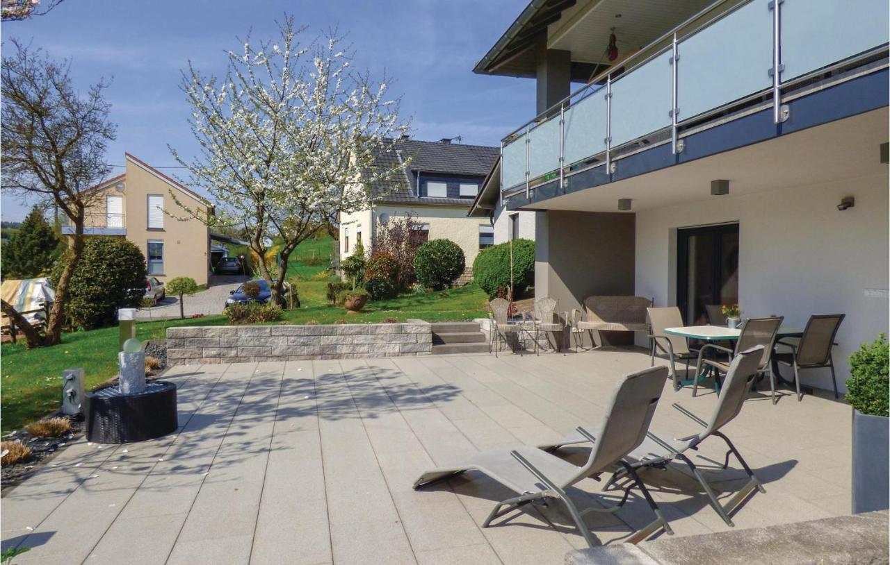 Cozy Apartment In Koerperich-Obersgegen With Wifi Korperich Exterior photo